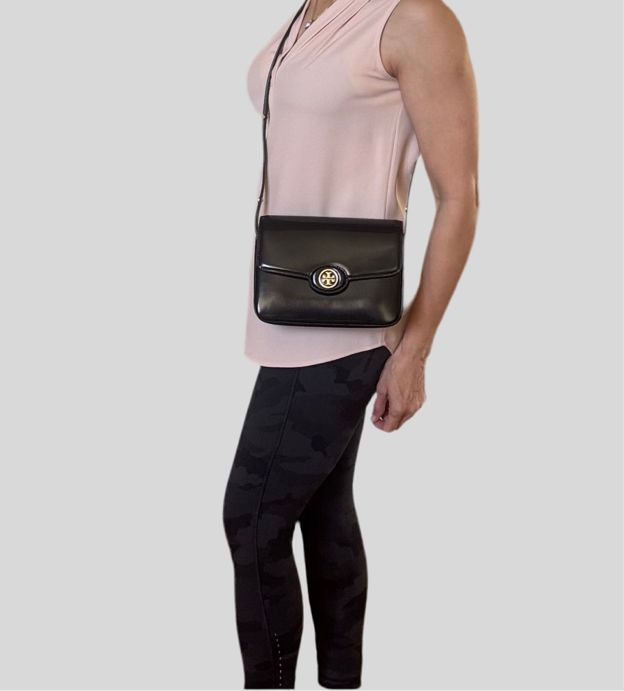 NWT Tory Burch Robinson Spazzolato Convertible Leather Medium Shoulder Bag With Dust Bag