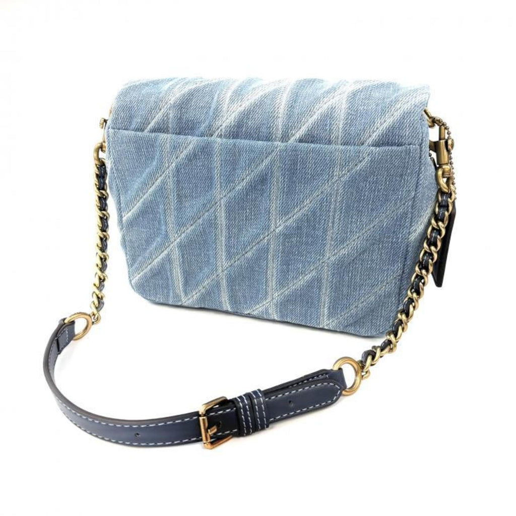 Coach  Shoulder Bag (Pre-Owned)